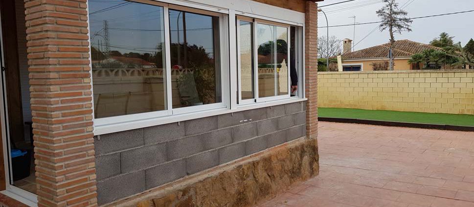 ¿Las ventanas de aluminio pueden evitar el calor en verano?