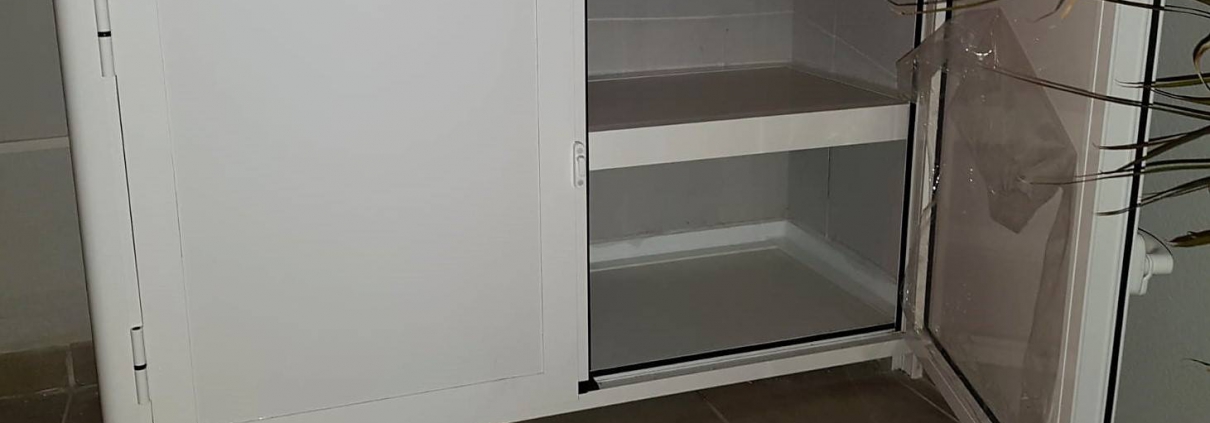 Mueble de almacenamiento de exterior.