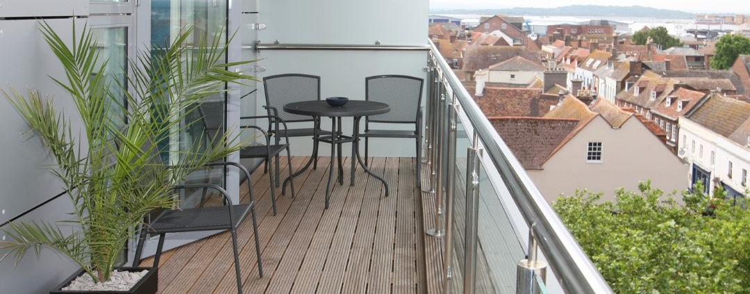 ¿Por qué la carpintería de aluminio es la mejor opción para terrazas y balcones?